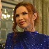 Бледанс перенесла противопаразитную процедуру