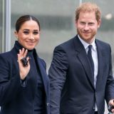 Новое предательство: принц Гарри и Меган Маркл нанесли тяжелобольной королеве удар