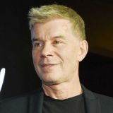 Олег Газманов сознался в неумении выбирать подарки жене 