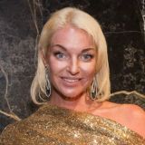 Показавшая архивный снимок Волочкова восхитила россиян