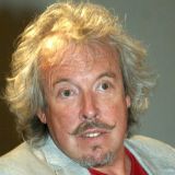 Макаревич объяснился перед народом за странное имя сына