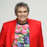 74-летний Бари Алибасов: Сегодня мамочка мне испекла самый вкусный пирожок