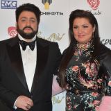 Уехавшая из России Нетребко вернула себе работу за границей