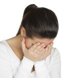 Дочь онкобольной Заворотнюк потеряла контроль над собой