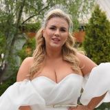 Надевшая свободное платье Семенович спровоцировала разговоры о беременности