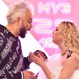 Бузову раскритиковали за неприличный вид и испорченную фигуру