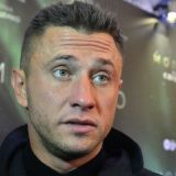 Не Карпович: Прилучный улетел на море с молодой красоткой