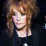 Бабкина об улетевшей в Израиль Пугачевой: Не понимаю, как можно плюнуть!