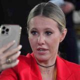 Собчак зарабатывает больше мужа