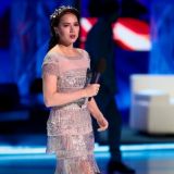 Парень поматросил и бросил? Окруженная домыслами Загитова будто специально прячет живот