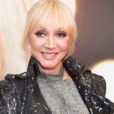 От измен и сломанного носа до брака на расстоянии: как складывалась личная жизнь Орбакайте