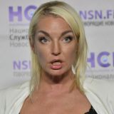 Появившуюся на публике Волочкову в кожаном наряде раскритиковали