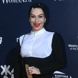 Объявлено о возвращении Наргиз в Россию