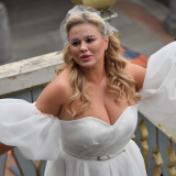 Униженная Семенович закатила истерику: Как будто в какой-то деревне!