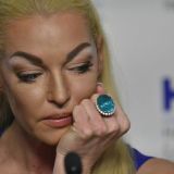 Появившейся в свадебном платье Волочковой напомнили о неудачах в личной жизни