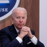 Байден опозорил президента Южной Кореи у всех на глазах