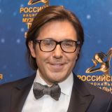 Боже, что с ним стало? Цветущий Малахов явился перед публикой после слухов о болезни