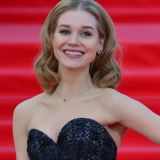 Асмус поцеловала чужого мужика во время спектакля