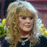 Всплыли фотографии удивительно похожей на Пугачеву внучки