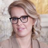 Перегнула палку: Собчак публично пнула престарелую Тарасову