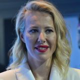 Собак и Богомолов уехали из России