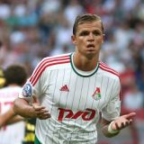 После слухов об изменах Тарасов и Костенко показали страсть на камеру: В природной пошлости