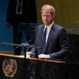 Принц Гарри с треском провалился на глазах у равнодушной публики