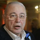 Петросян сфотографировал жену во время прогулки