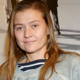 Голубкина попросила поклонников помочь выбрать купальник