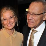 Кончаловский высказался о привязанности Высоцкой к собаке