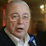 Петросян развеселил поклонников новой фотографией из отпуска