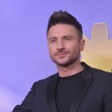 Подозреваемый в связях с мужчинами Лазарев устроил содом при всем честном народе: Какая мерзость