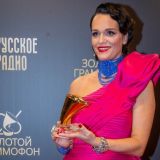 Певица Слава оказалась на больничной койке