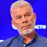 Сияющая жена Газманова призналась в плодовитости мужа