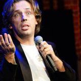 Что за таинственная блондинка была рядом с Галкиным в кафе?