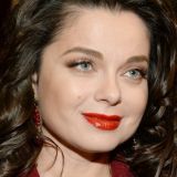 Невеста сына Королевой ушла из стриптиза