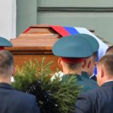 В гробу видала: как Пугачева выбирает покойников для посещения похорон