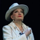 Дочь Максаковой пожаловалась на безразличие со стороны матери