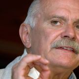 Михалков подвергся критике на фоне слухов о воровстве бюджетных средств