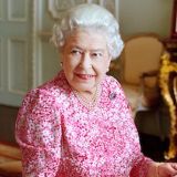 Проститься с Елизаветой II позволят простым британцам