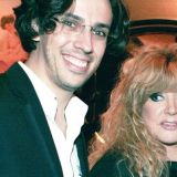 Несчастным детям Пугачевой и Галкина* вынесли приговор: Такие потом спиваются