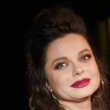 Подписчики заподозрили беременность у невестки Королевой 