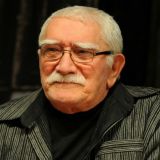 Похоронил единственную дочь и бросил жену ради Цымбалюк-Романовской: непростая судьба Джигарханяна