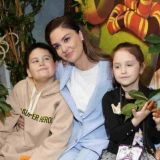 Муцениеце побывала в детском развлекательном центре