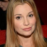 Готовящейся стать мамой Орловой тяжело дышать из-за ринита беременных