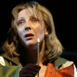 Психолог объяснил любовь сына Яковлевой к татуировкам