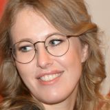 В Сеть попали кадры обысков роскошного загородного особняка Собчак