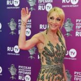 Кристина Орбакайте исполнила песню об уходе