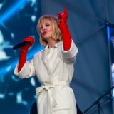 Внучка Валерии прочитала папе стихотворение