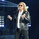 Где же волосы? Покинувшего Россию Николаева перестали узнавать